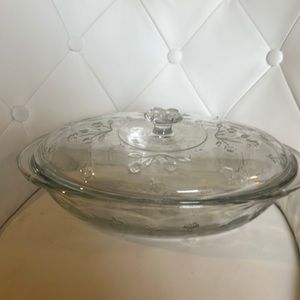 Anchor hocking 2 quart casserole dish